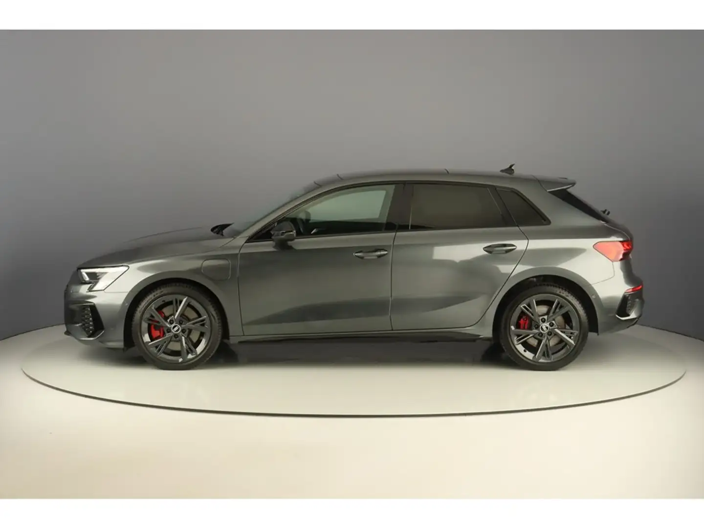 Audi A3 45TFSIe 245pk S-Line Pack Premium Gris - 2