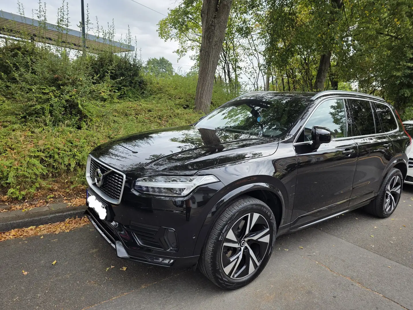 Volvo XC90 R Design AWD Schwarz - 2