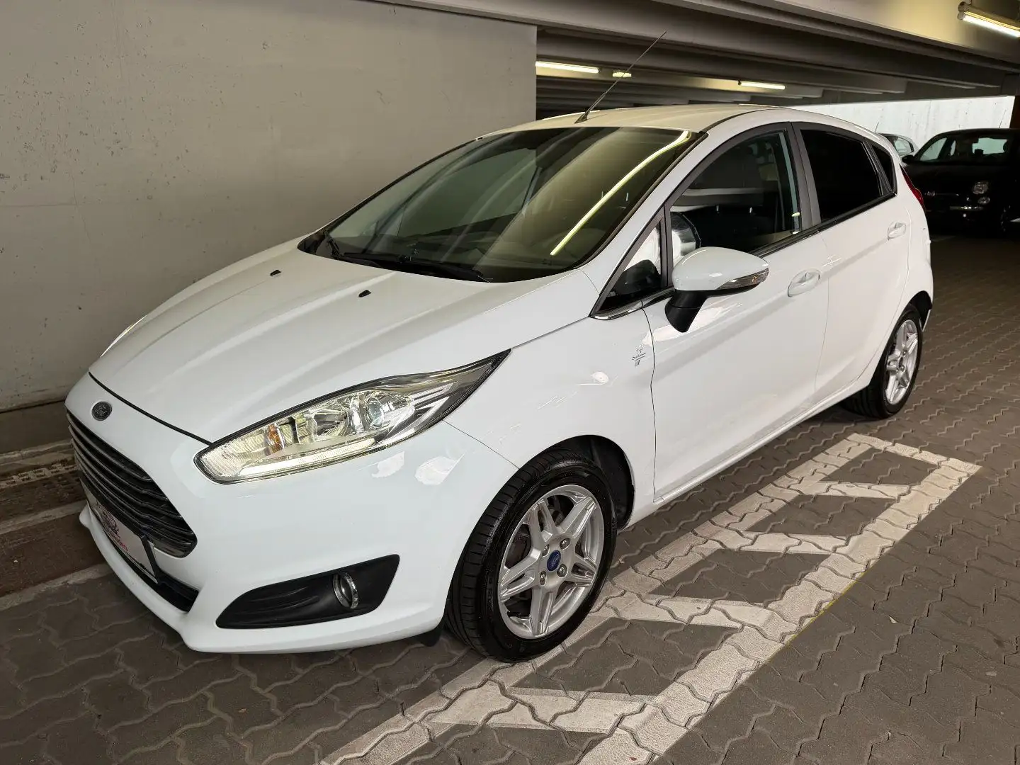 Ford Fiesta Trend 1.0 Weiß - 1