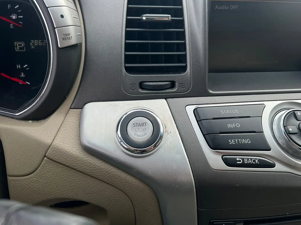 Nissan Murano снимка Nissan Murano
