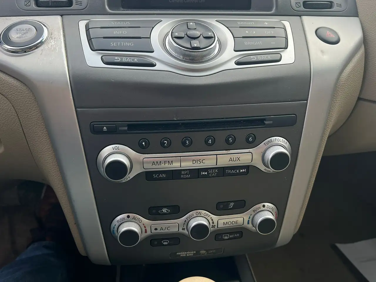 Nissan Murano снимка Nissan Murano