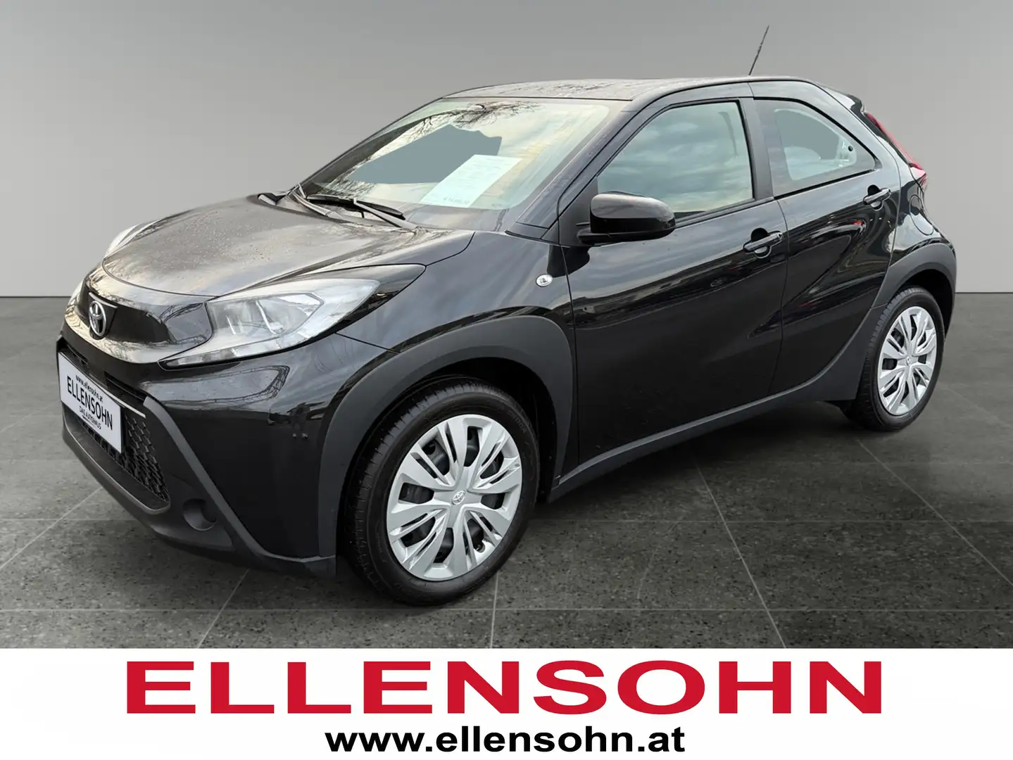 Toyota Aygo X 1,0 l Play Weiß - 1