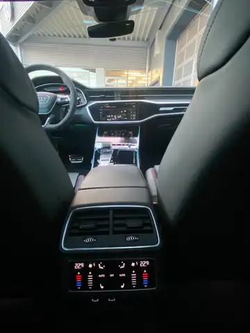 Audi RS6 Performance Audi-Exclusive ***Vollausstattung*** Ansicht 40