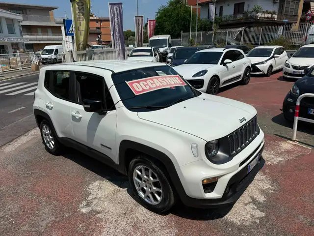 Jeep Renegade view 7