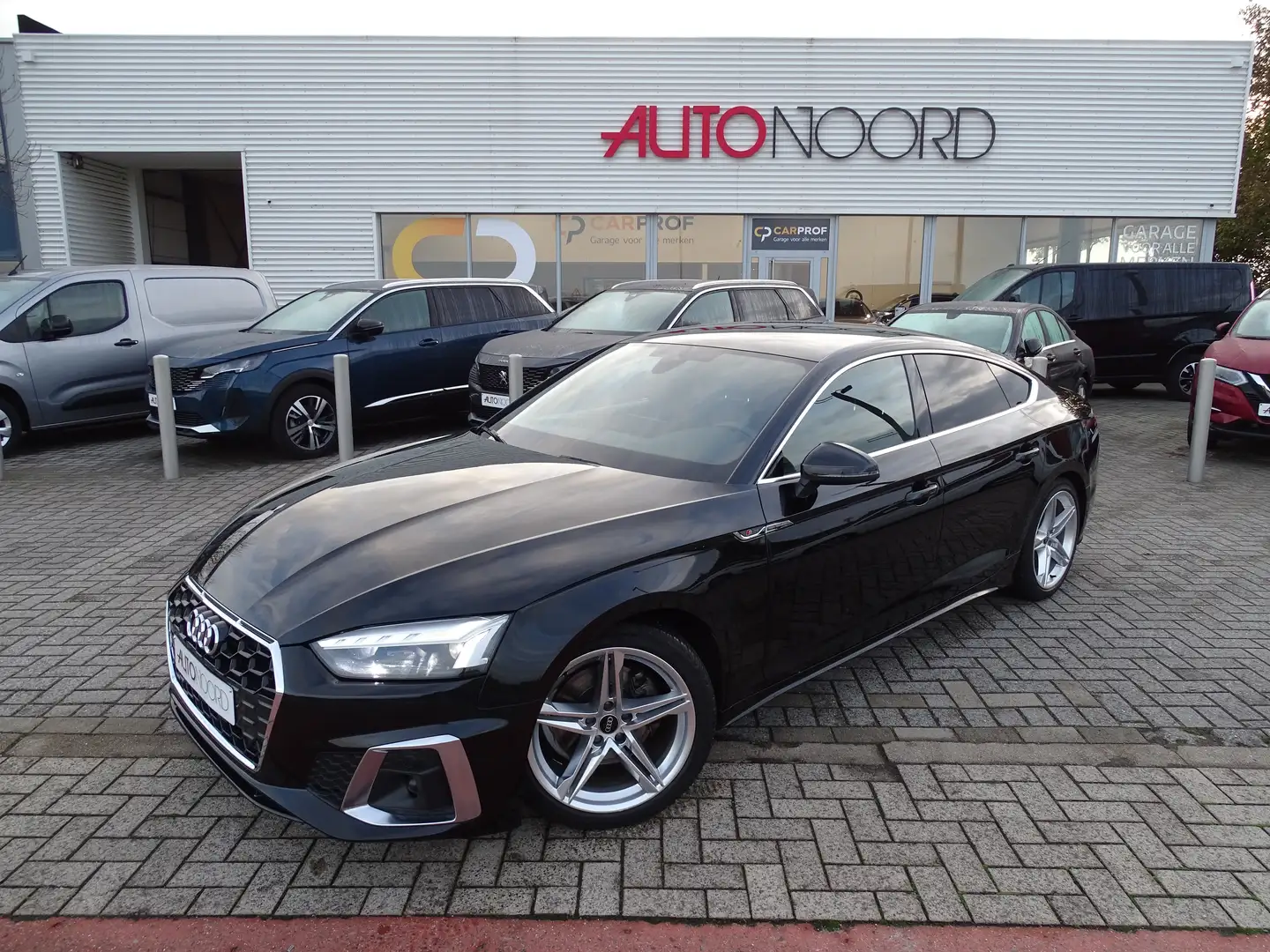 Audi A5 A5 Sportback 40 TFSI S tronic S line Zwart - 1