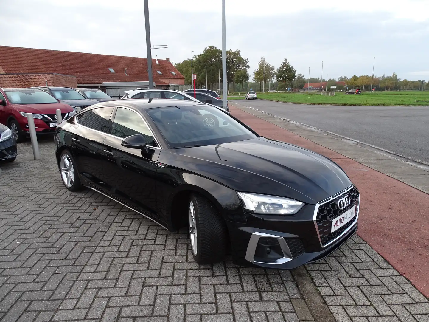 Audi A5 A5 Sportback 40 TFSI S tronic S line Zwart - 2