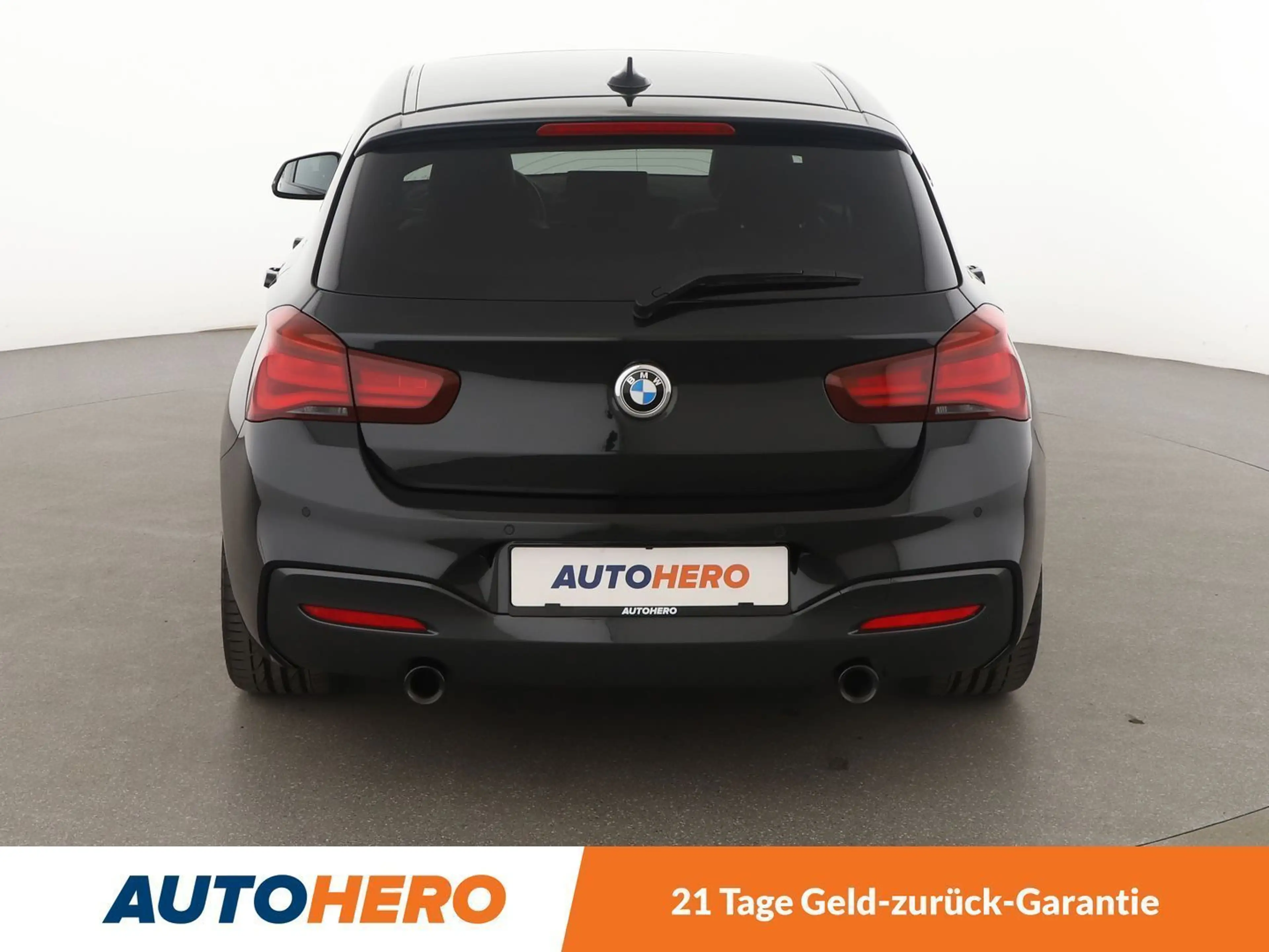 BMW 140 M140i xDrive Special Edition Aut.*NAVI*LED* — photo 5