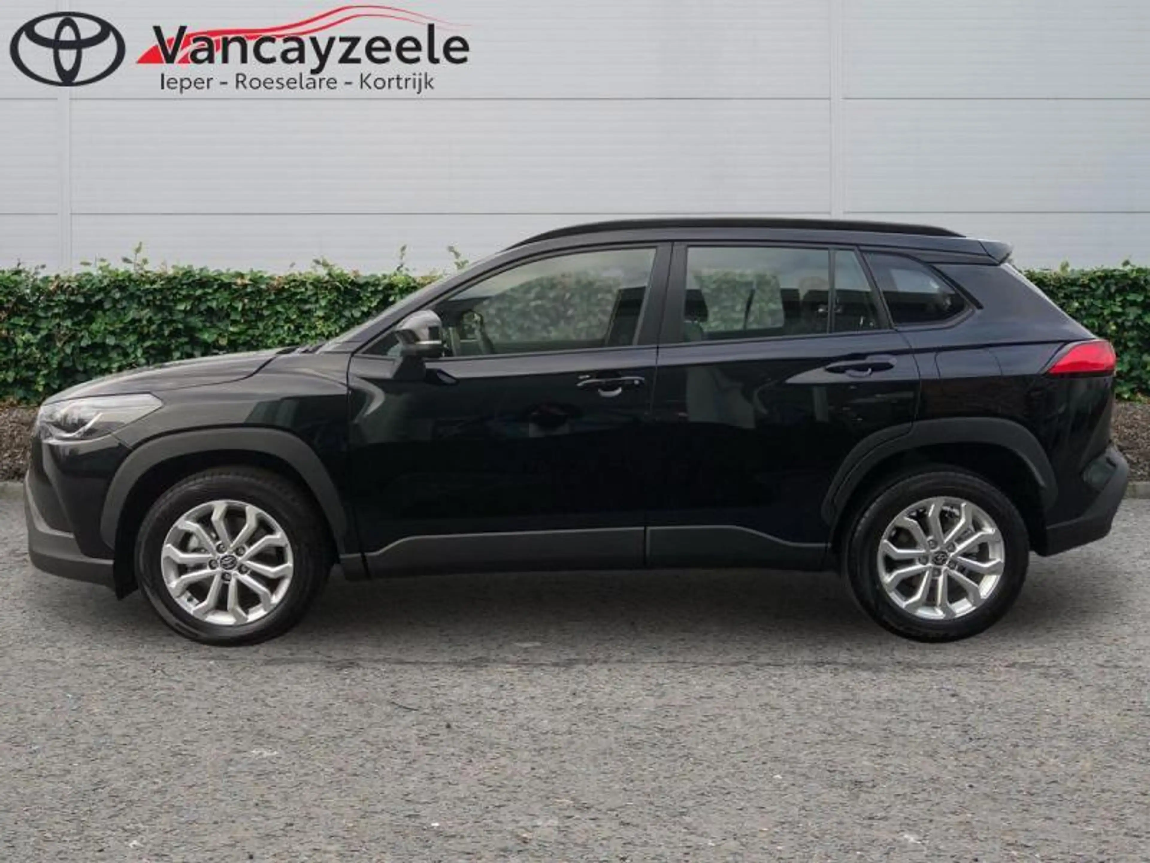 Toyota Corolla Cross Style+cam+gps+sens V+A — photo 5