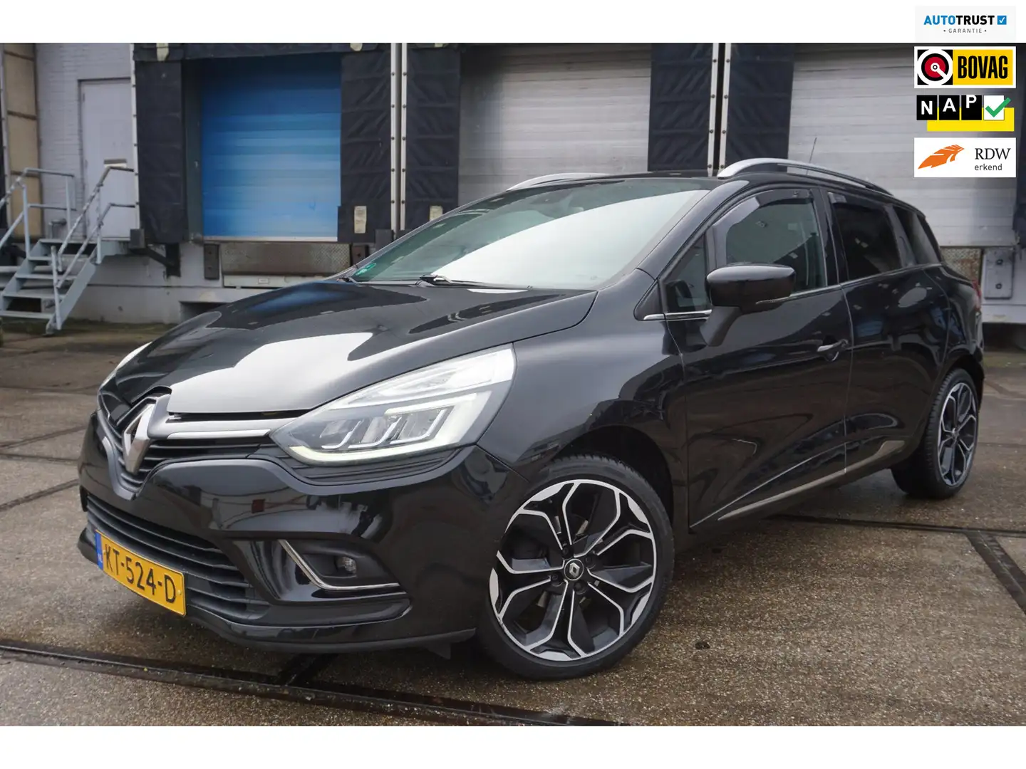 Renault Clio Estate 1.2 TCe Intens Schwarz - 1