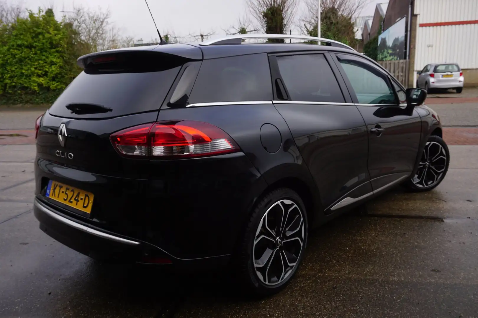 Renault Clio Estate 1.2 TCe Intens Schwarz - 2