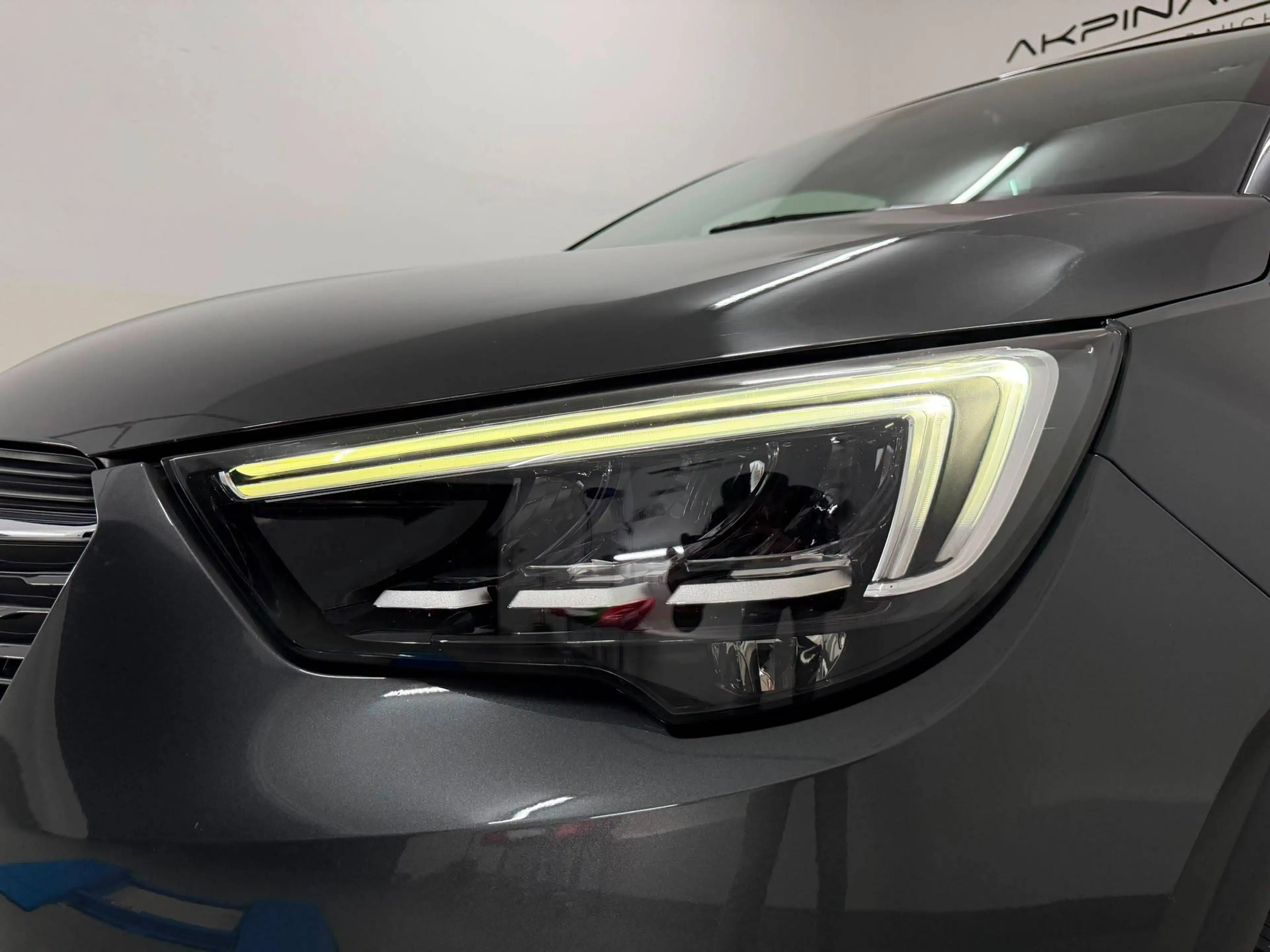 Opel Crossland X Ultimate 1,2 Turbo Aut. NAVI - TOTWINKEL - CARPLAY — photo 4