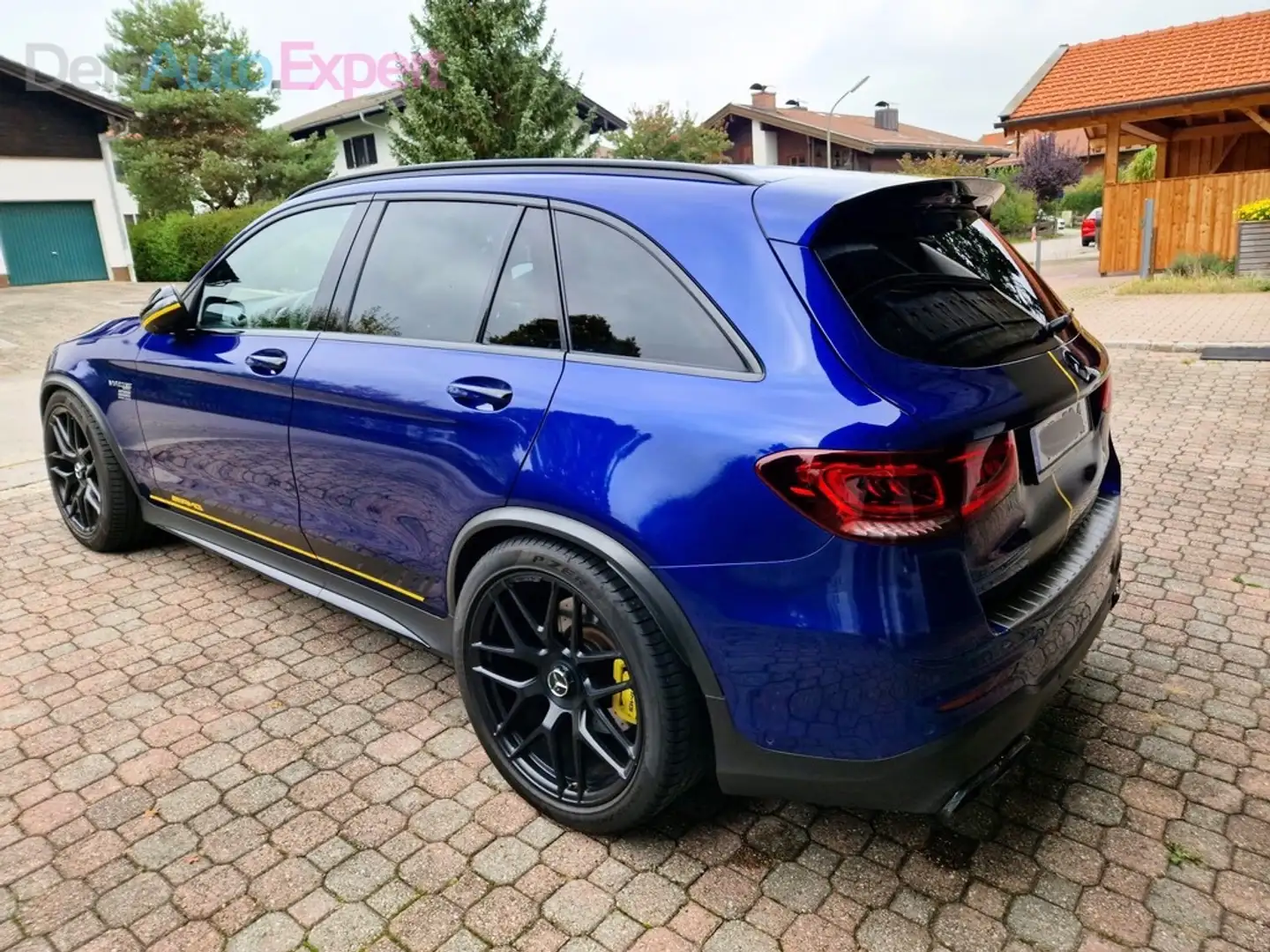 Mercedes-Benz GLC 63 AMG 4Matic+ Edition 1 Performance *PANO*HU Neu*VOLL* Albastru - 2
