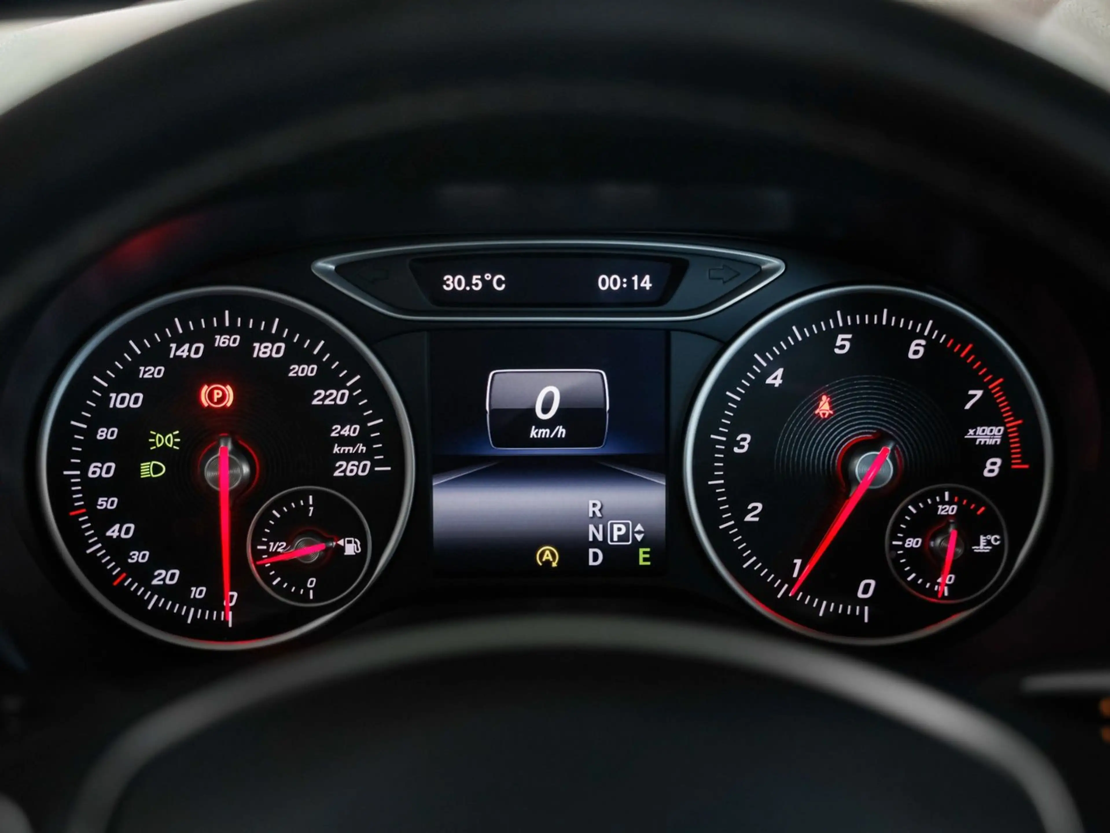 Mercedes-Benz B 200 Automatik *LEDER-MERCEDES ME-PDC-MFL* — photo 15