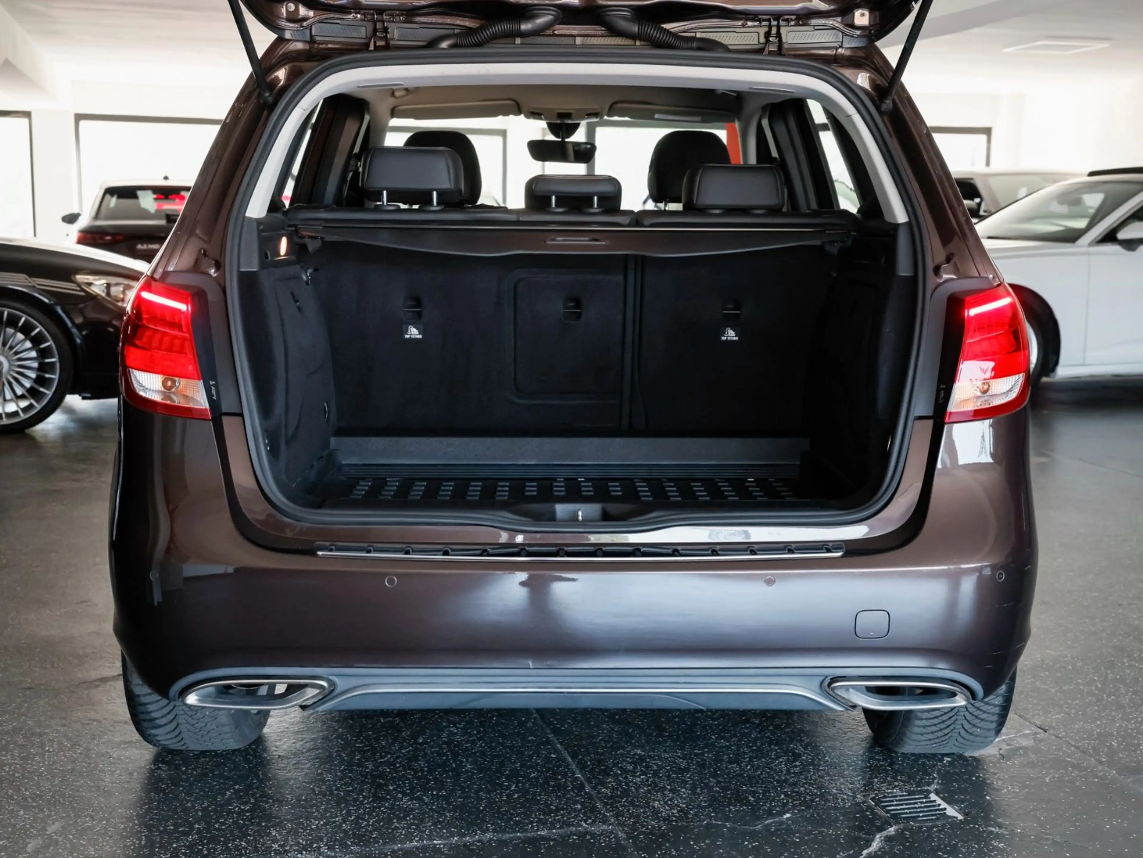 Mercedes-Benz B 200 Automatik *LEDER-MERCEDES ME-PDC-MFL* — photo 6