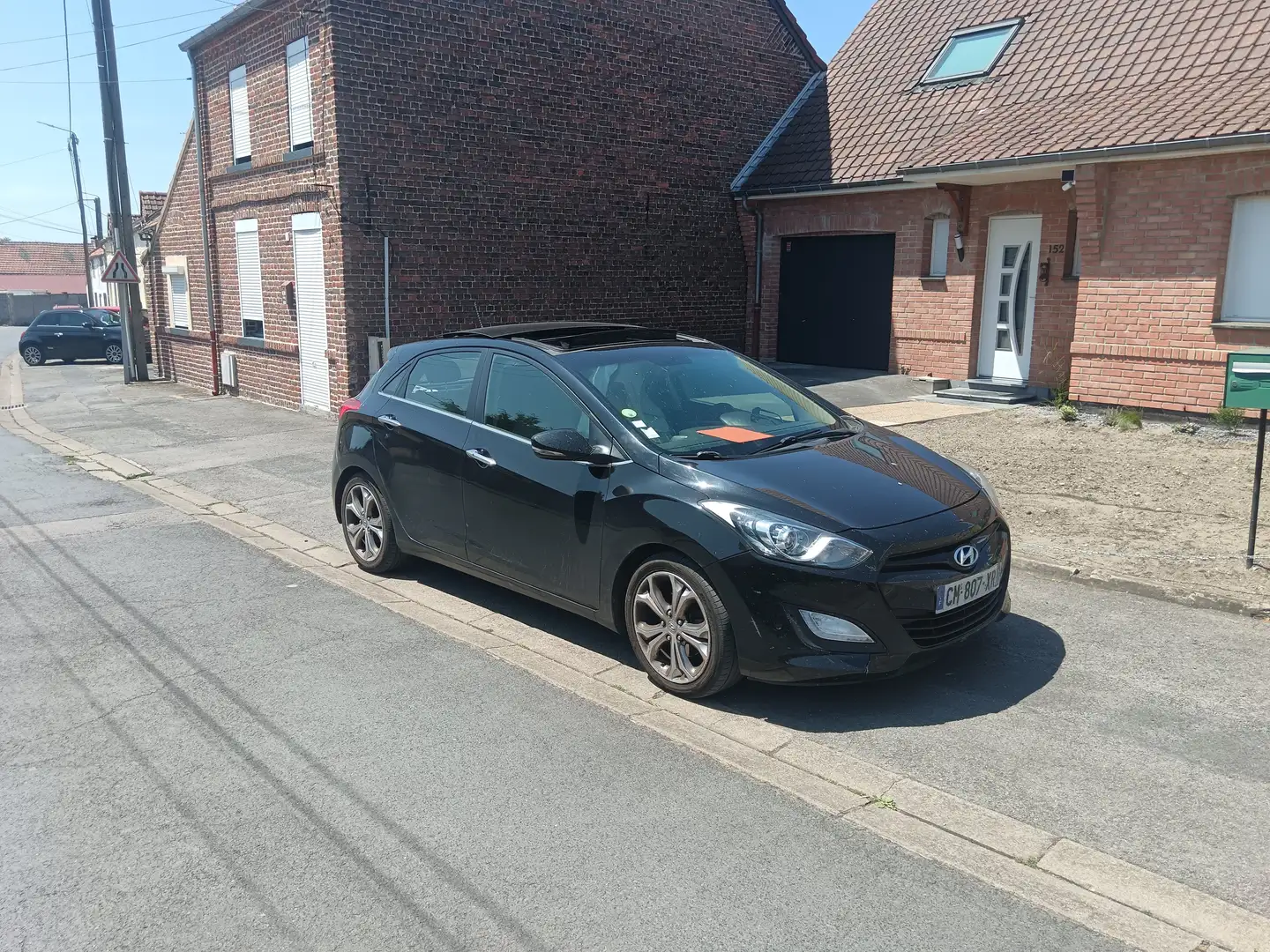 Hyundai i30 i30 1.6 CRDi 128 Pack Premium A Noir - 1