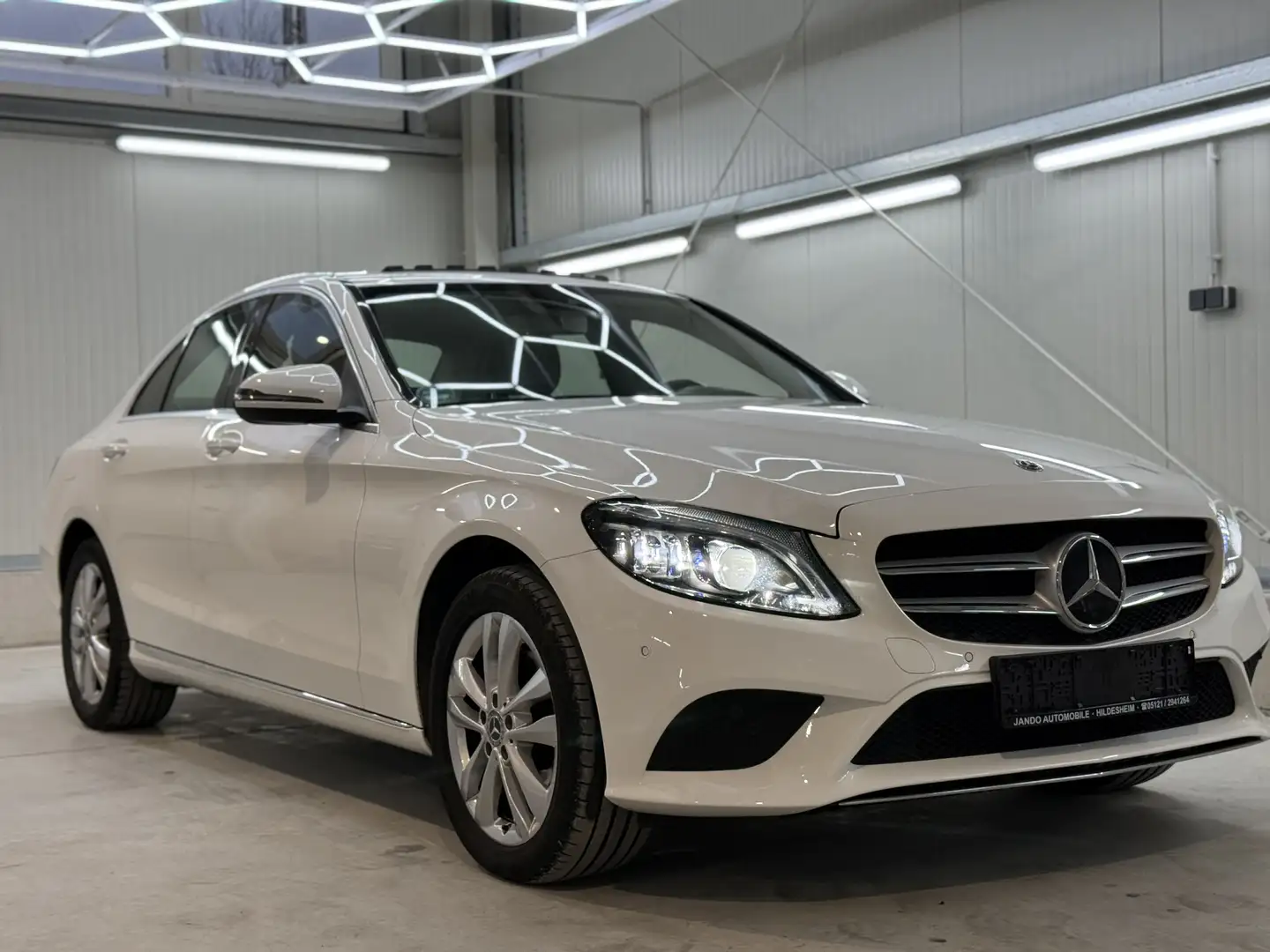 Mercedes-Benz C 220 C 220 d 4Matic (205.015) Weiß - 1