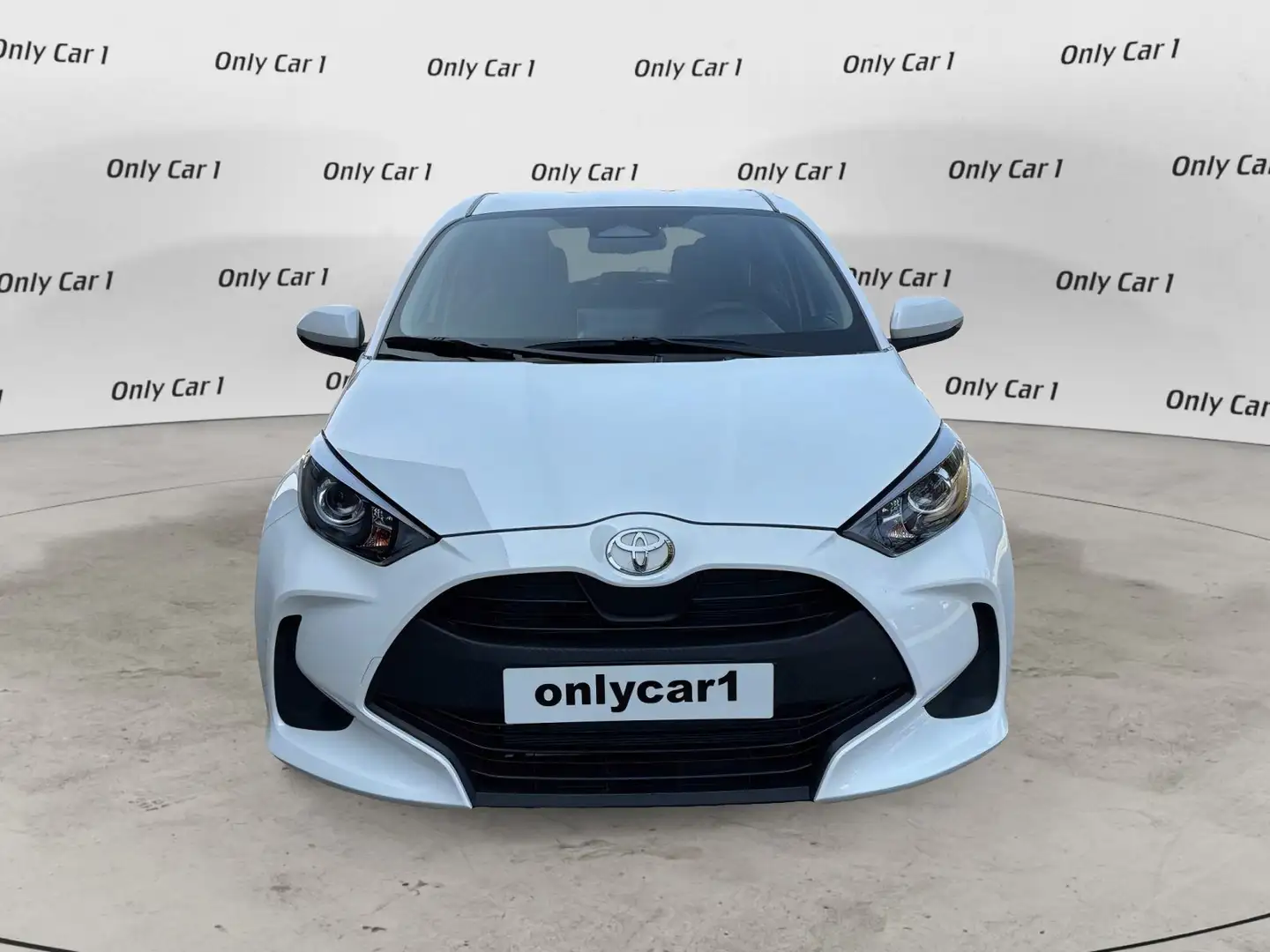 Toyota Yaris 1.5 Hybrid 5 porte Active Bianco - 2