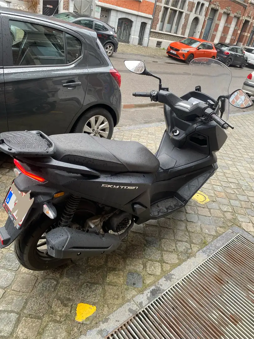 Kymco Agility 125 Skytown 125 Negro - 1