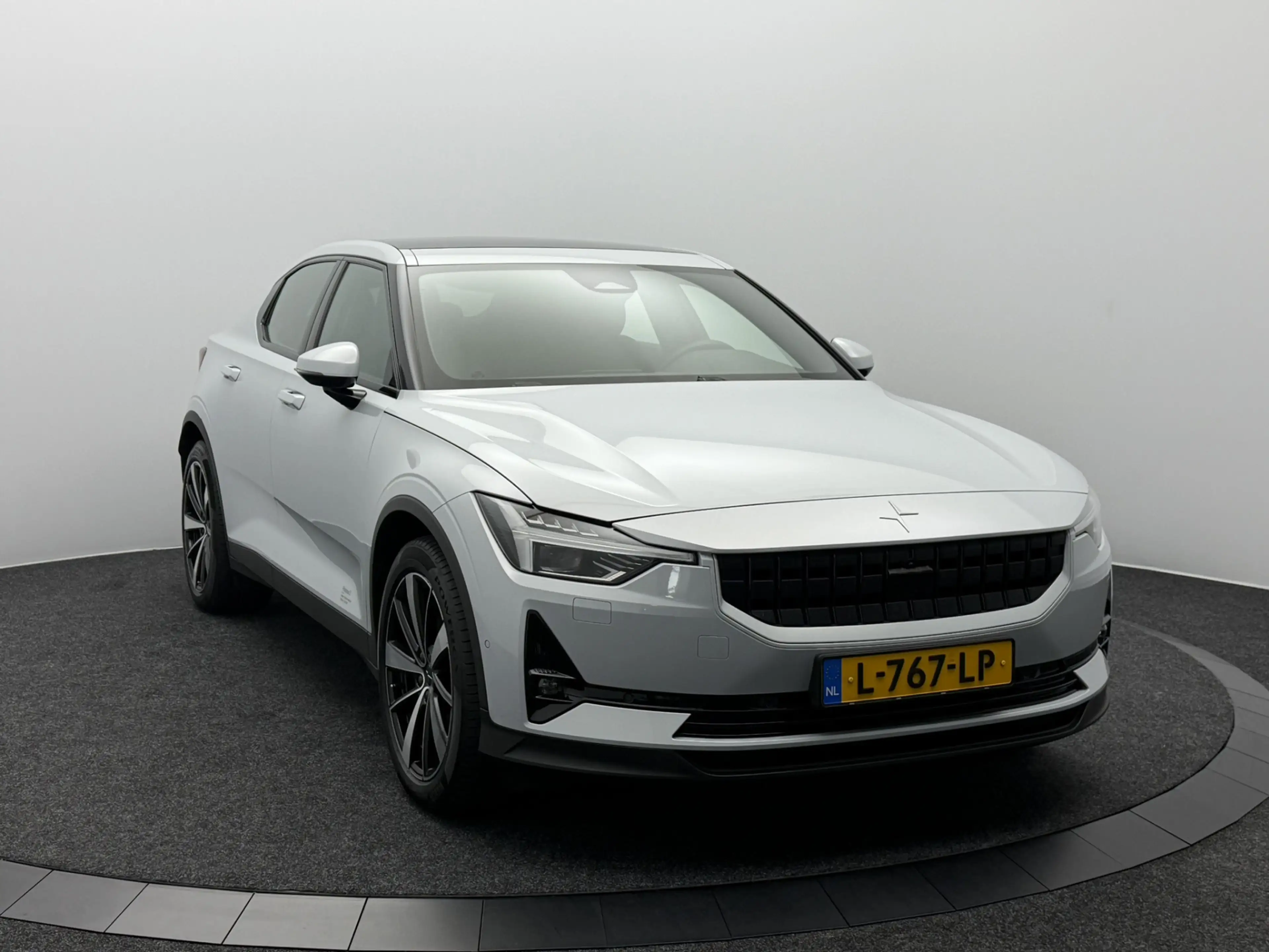 Polestar 2 Long Range Dual Motor Launch Edition 78kWh SOH 93, — photo 8