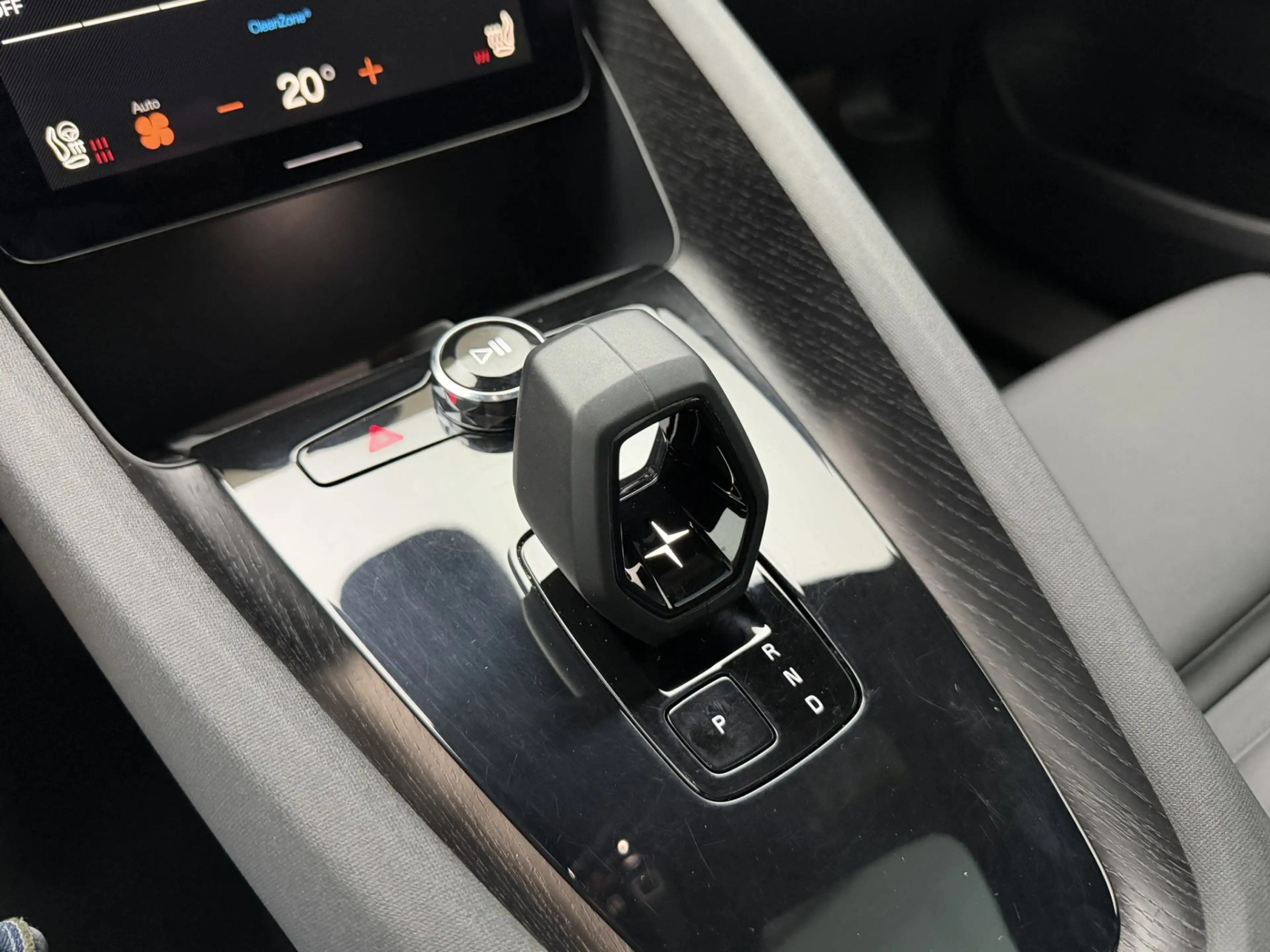 Polestar 2 Long Range Dual Motor Launch Edition 78kWh SOH 93, — photo 27