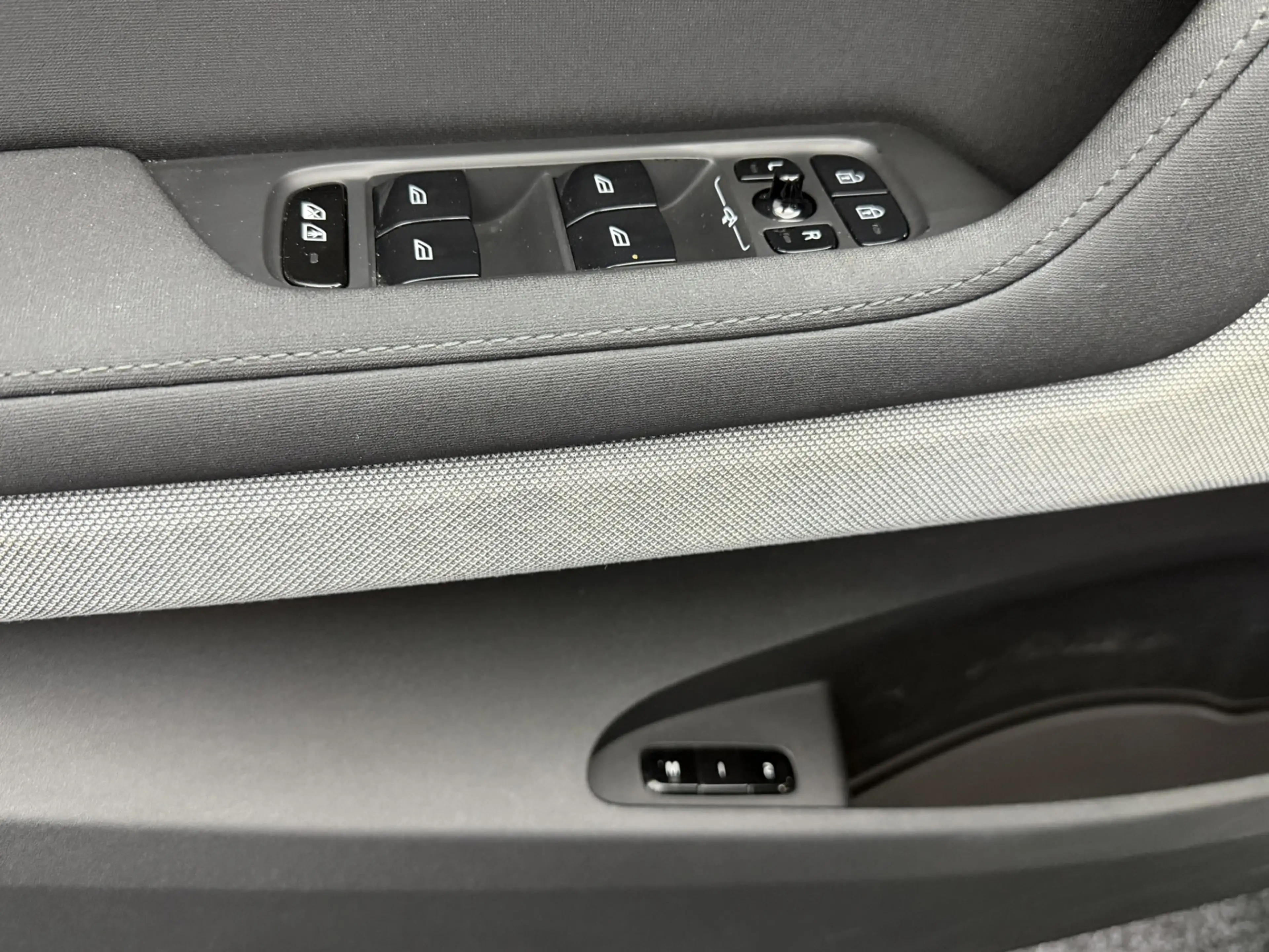 Polestar 2 Long Range Dual Motor Launch Edition 78kWh SOH 93, — photo 30