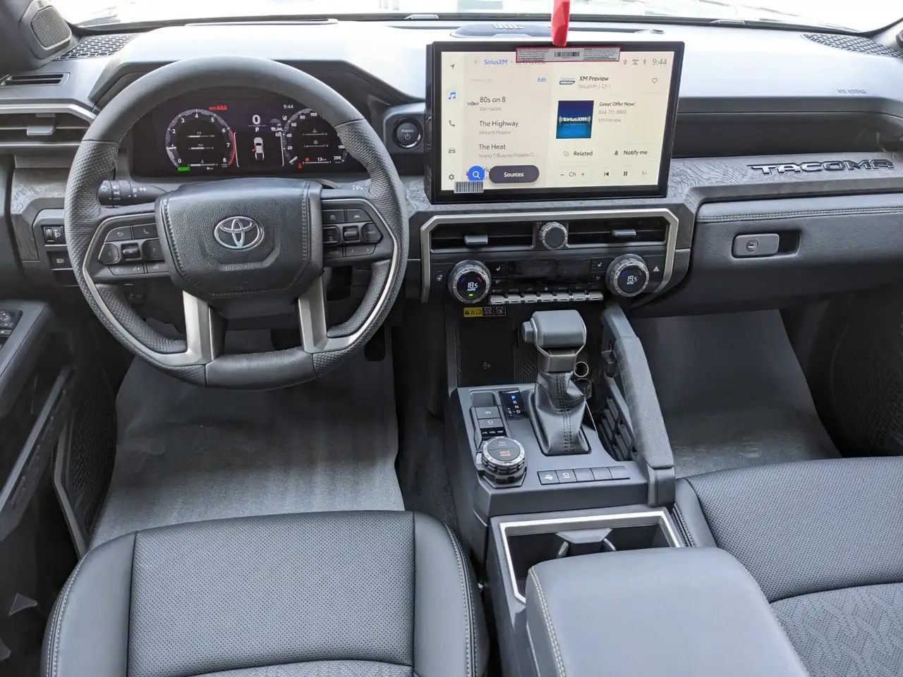 Toyota Tacoma photo Toyota Tacoma