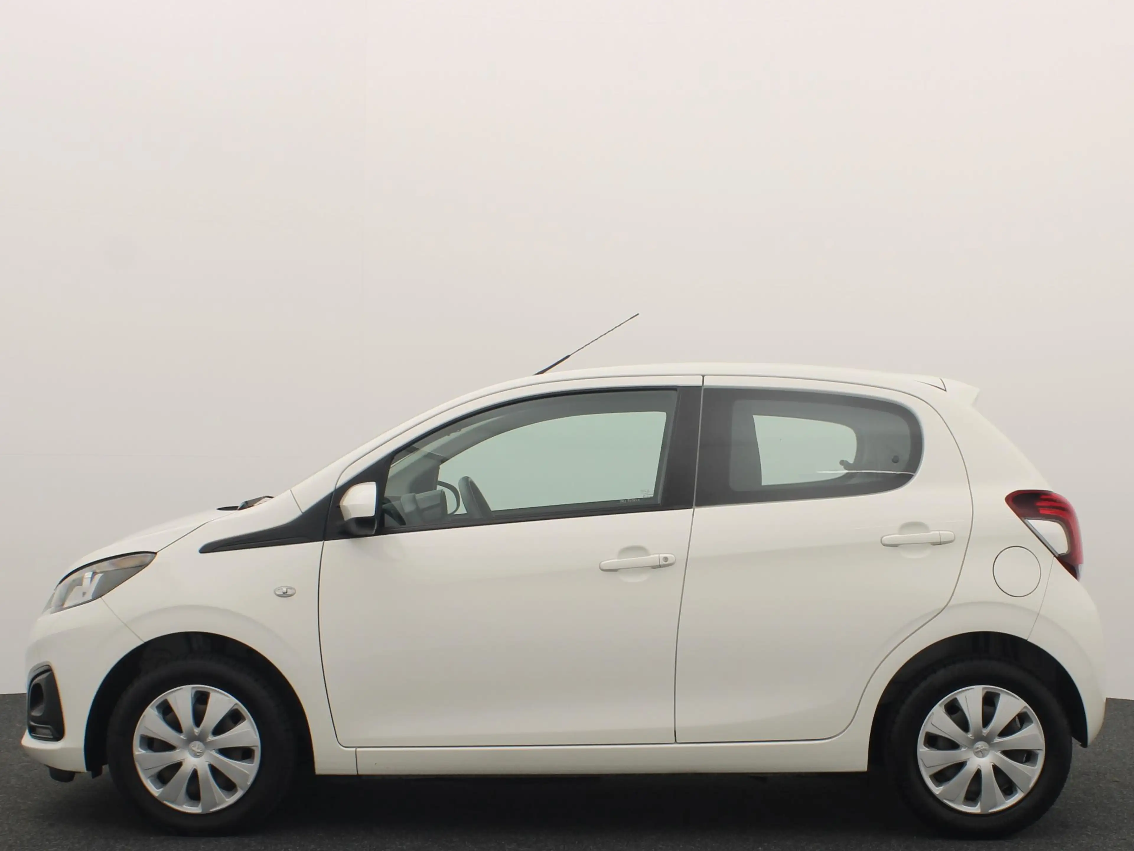 Peugeot 108 1.0 e-VTi Active AIRCO / BLUETOOTH / ELEK RAMEN / — photo 2