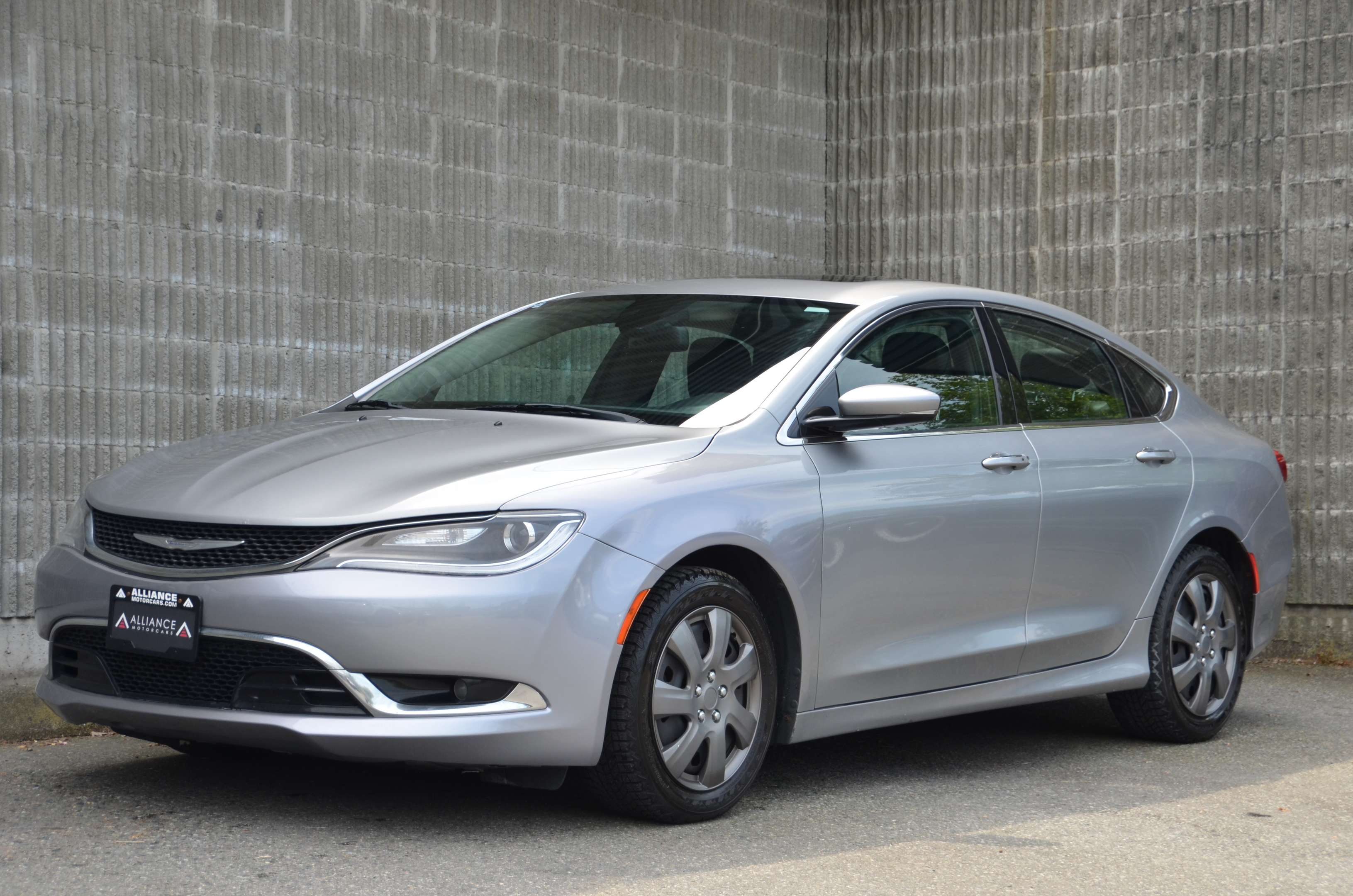 2016 Chrysler 200 C — снимка 1