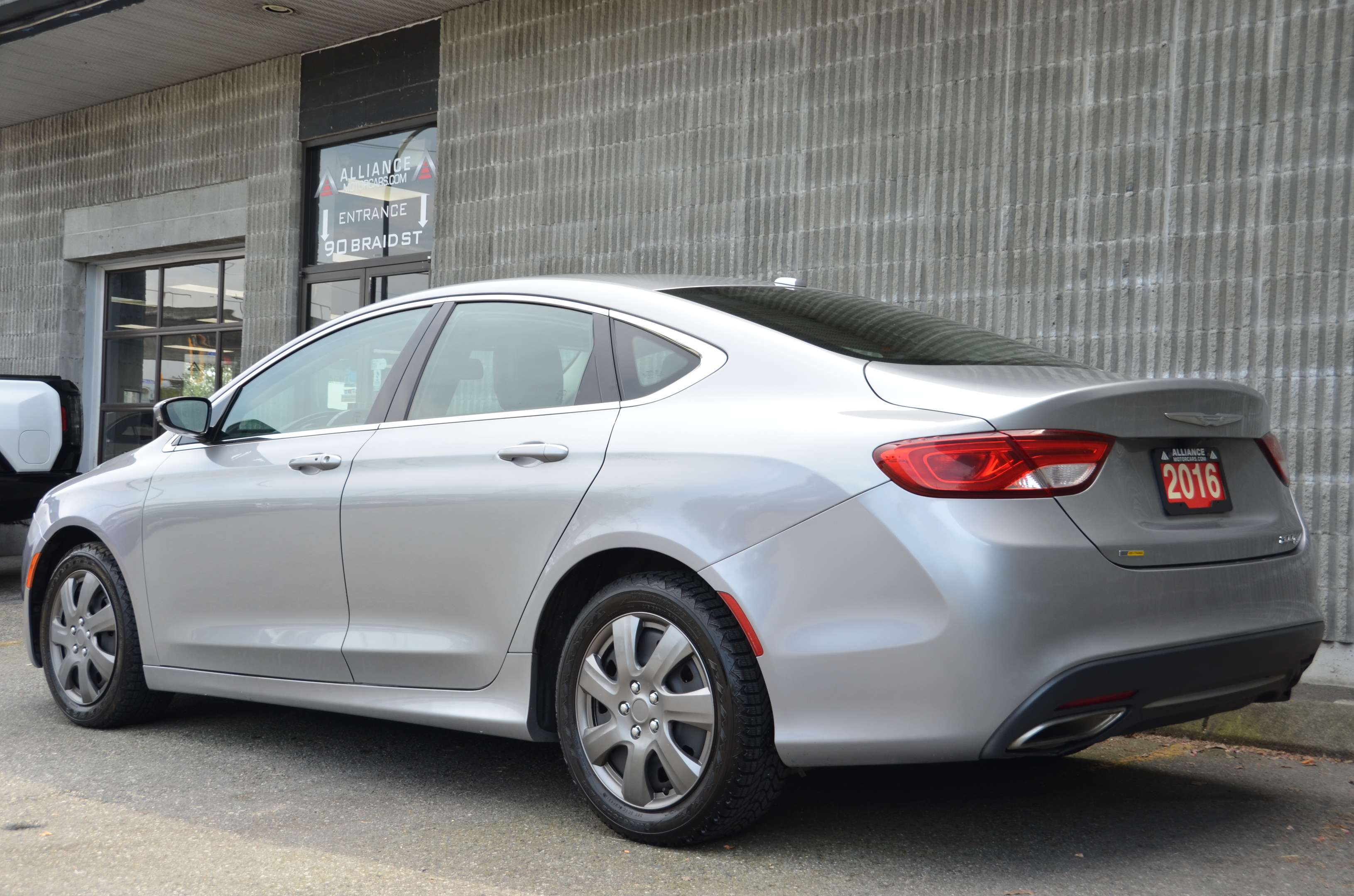 2016 Chrysler 200 C — снимка 1