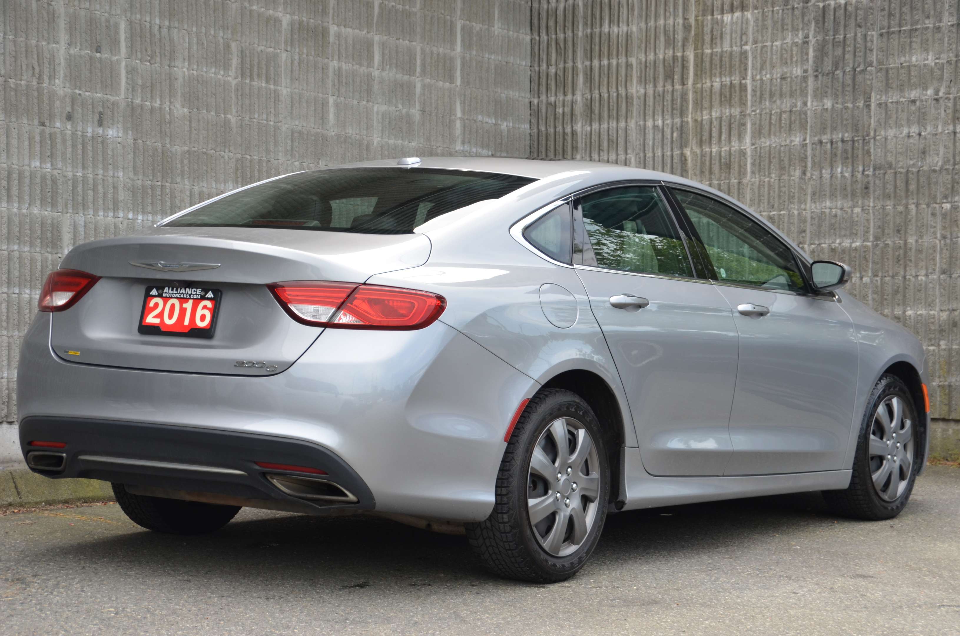2016 Chrysler 200 C — снимка 1