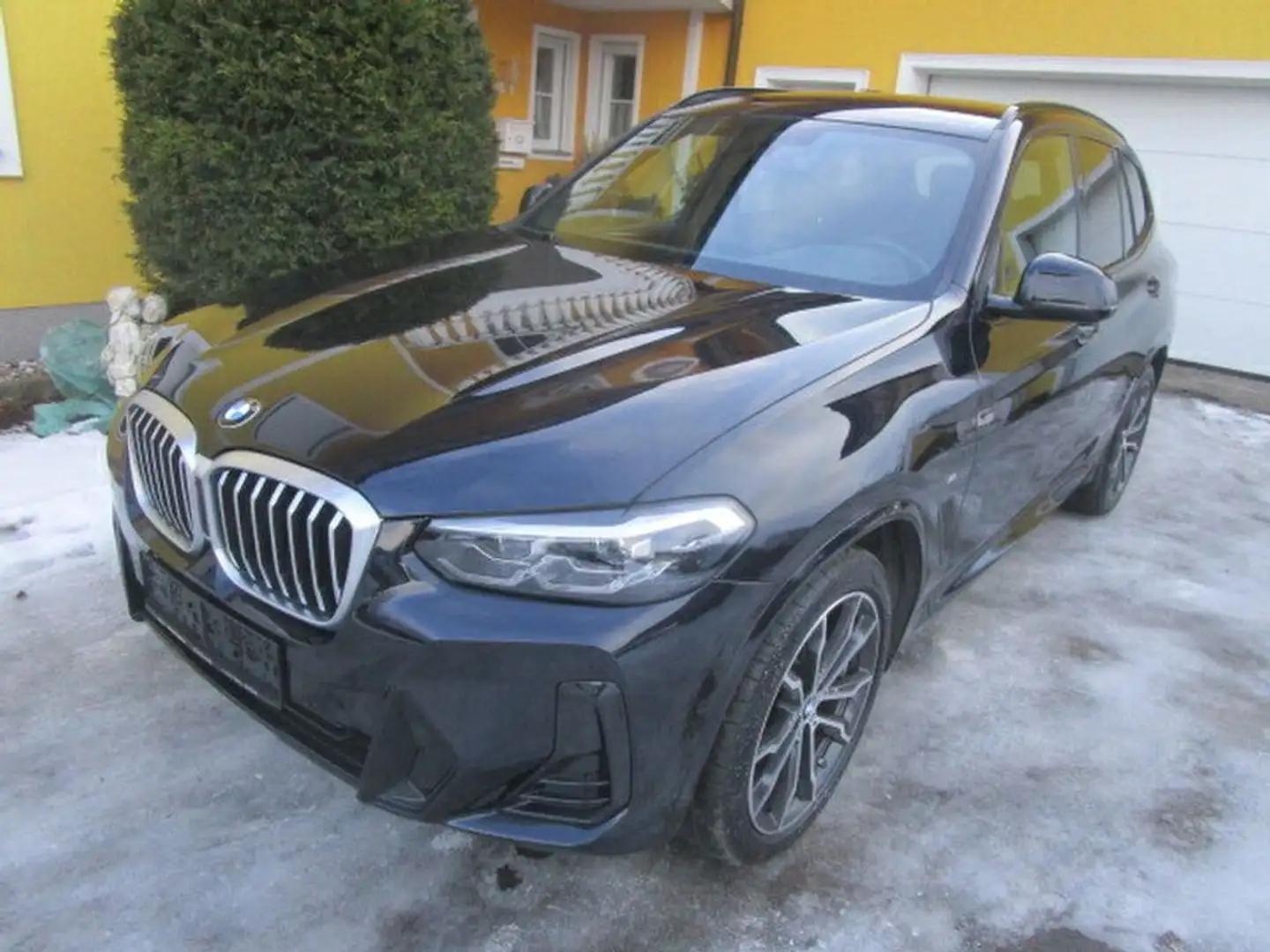 BMW X3 xDrive20d M Sport Schwarz - 1