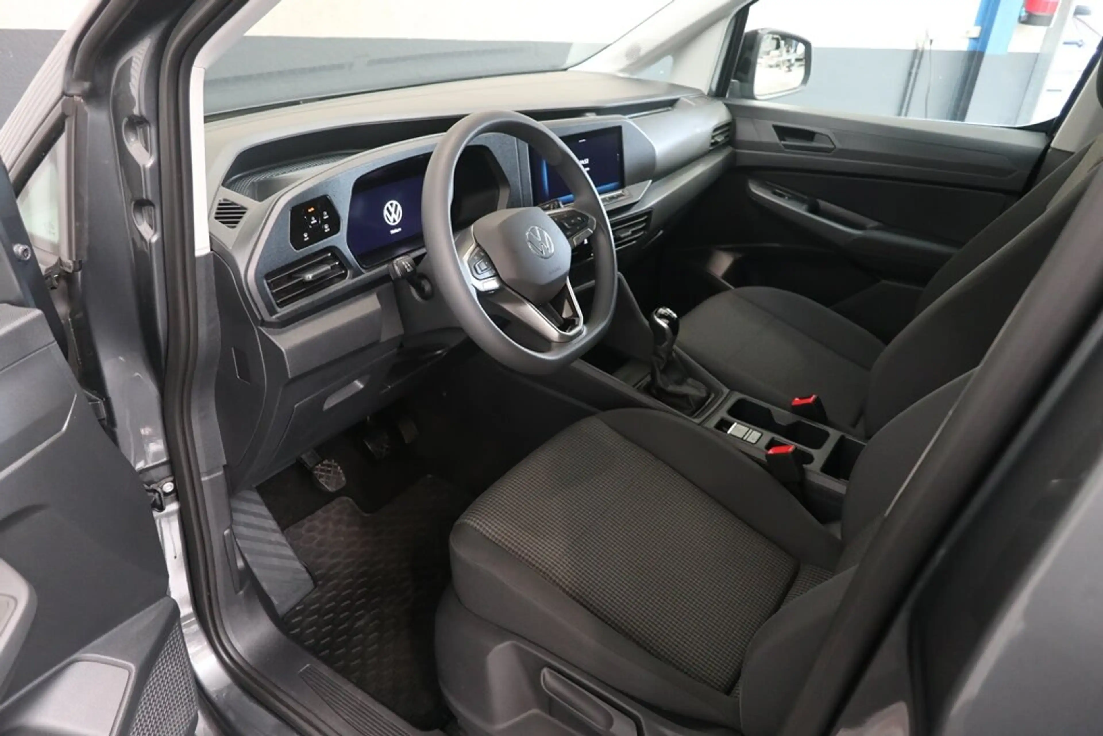 Volkswagen Caddy MAXI 2.0 TDI Lichte vracht/Utilitaire 5 plaatsen Airco Navi — photo 3