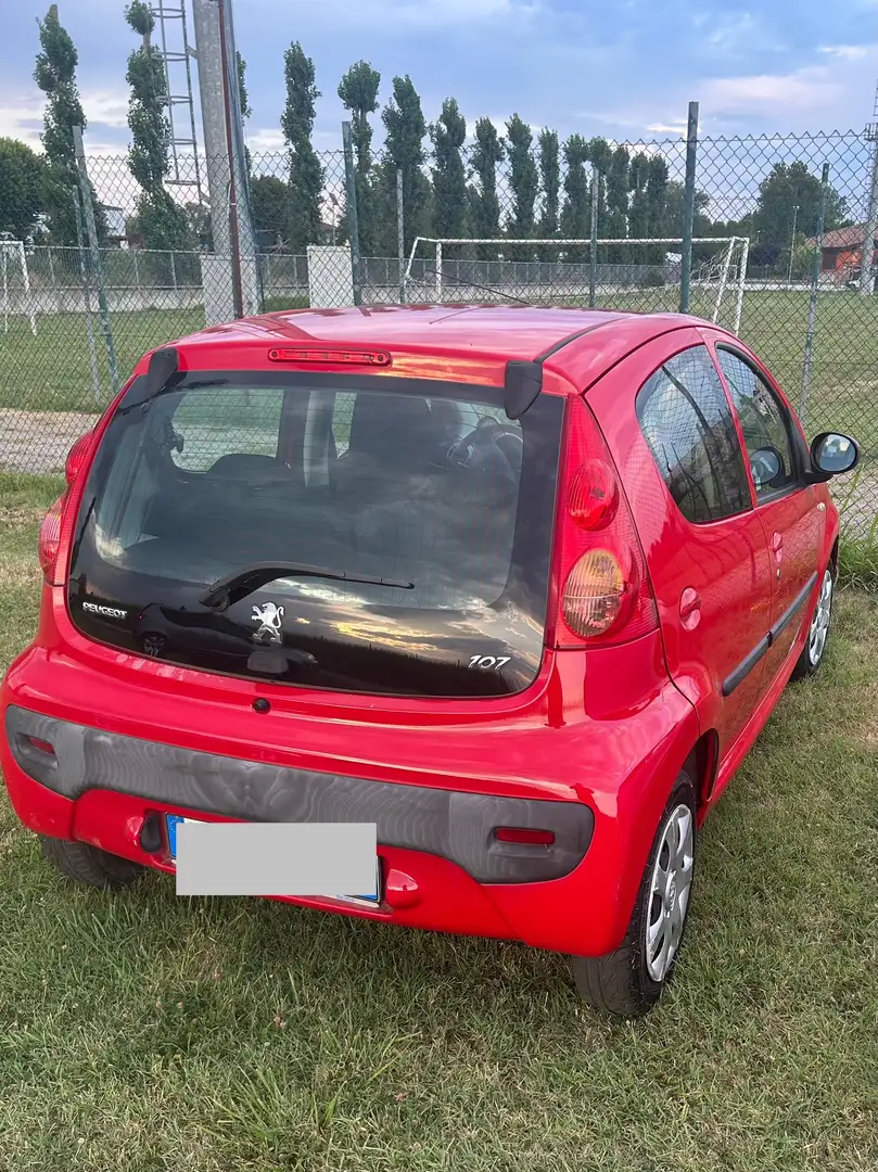 Peugeot 107 1.0 12v Allure (sweet years) 5p FL - 2