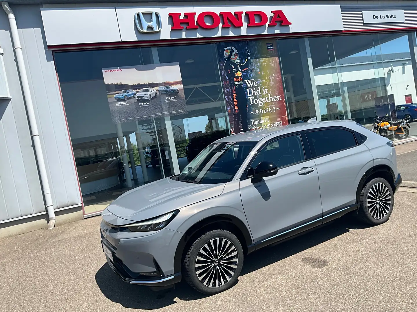 Honda e:Ny1 68.8 kWh Elegance Grijs - 1