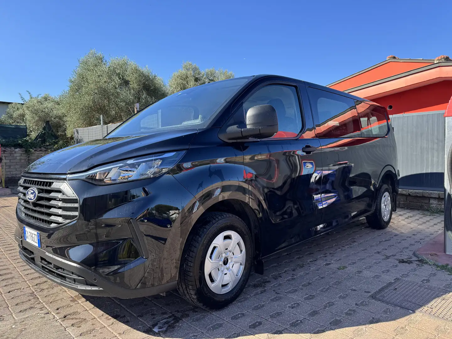 Ford Transit Custom 320 2.0 eco blue 130 aut Nero - 2