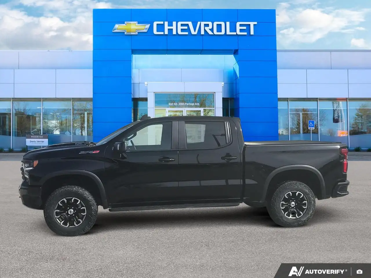 Chevrolet Silverado 1500 снимка Chevrolet Silverado 1500