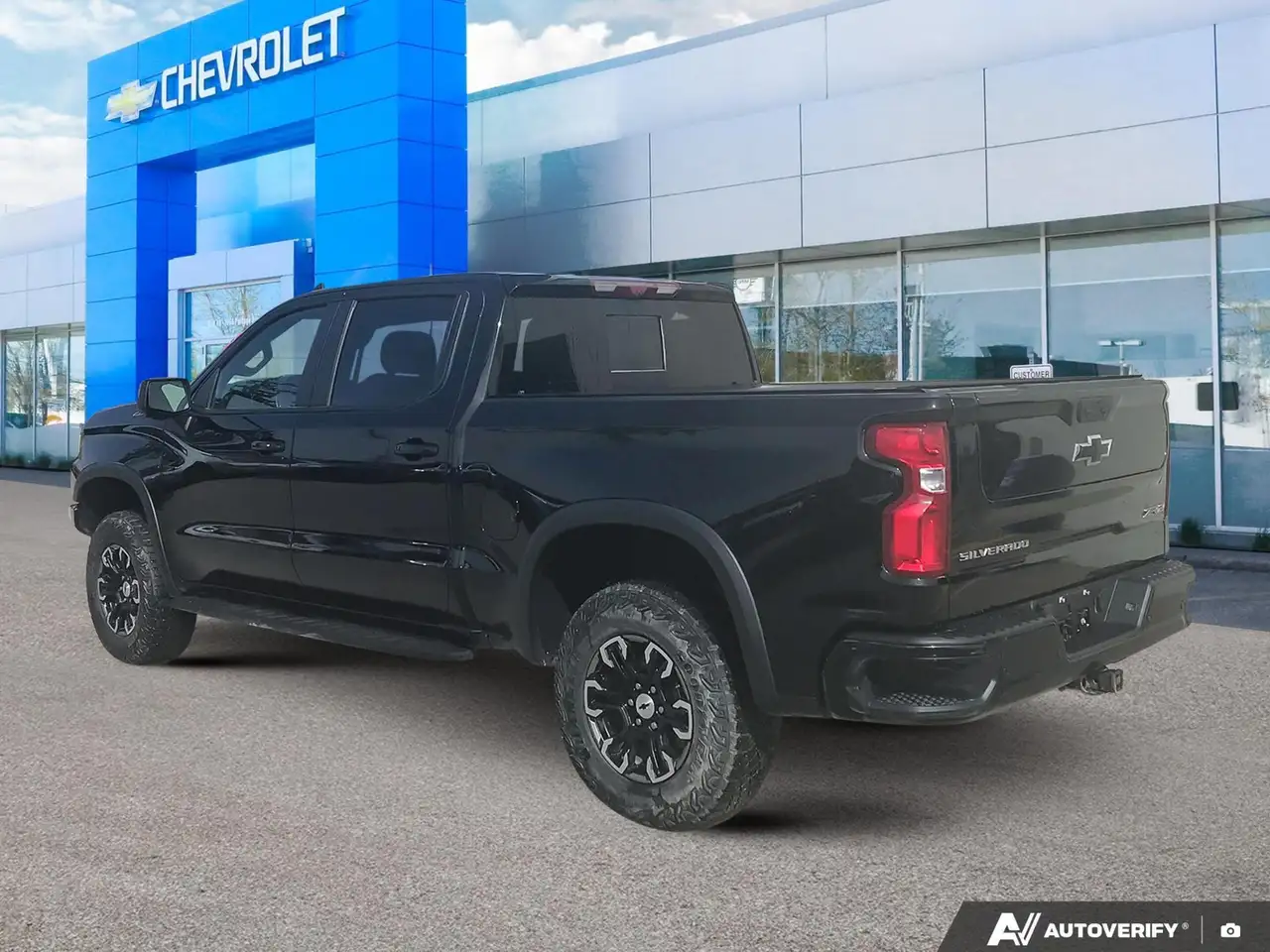 Chevrolet Silverado 1500 снимка Chevrolet Silverado 1500