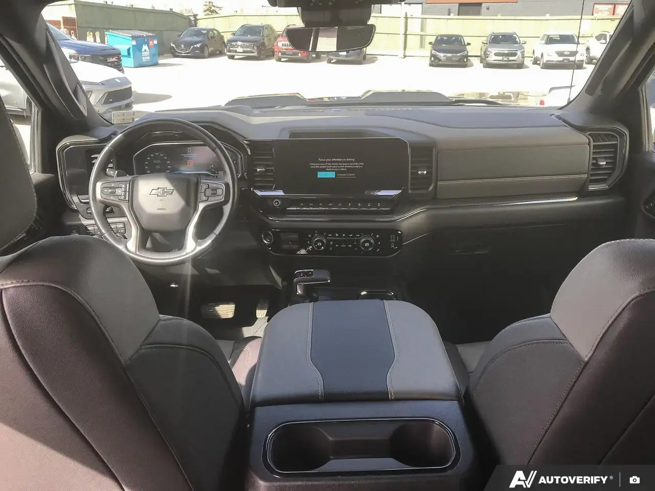 Chevrolet Silverado 1500 снимка Chevrolet Silverado 1500