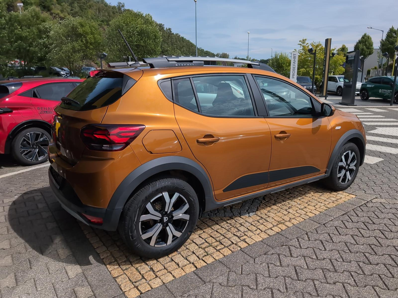 Dacia Sandero Stepway Comfort TCe 90 — photo 5