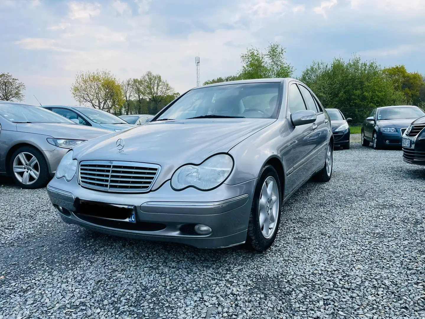 Mercedes-Benz C 220 CDI Classic A Gris - 2