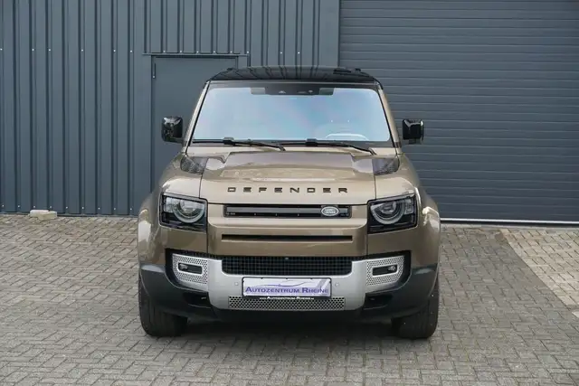 Land Rover Defender view 2