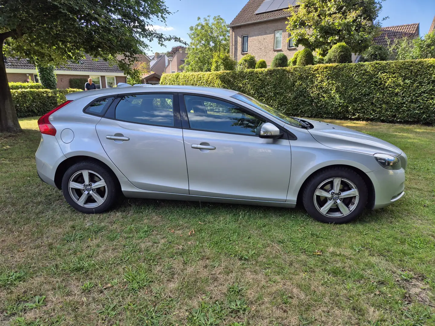 Volvo V40 V40 1.6 D2 Momentum Zilver - 2