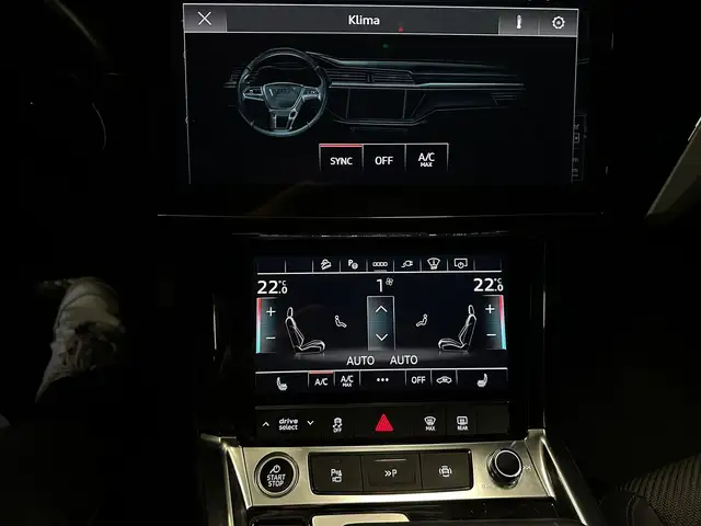 Audi Q8 E-Tron view 22