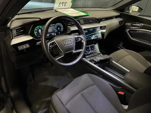 Audi Q8 E-Tron view 17
