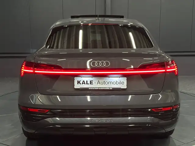 Audi Q8 E-Tron view 4