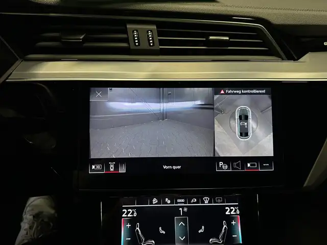 Audi Q8 E-Tron view 24