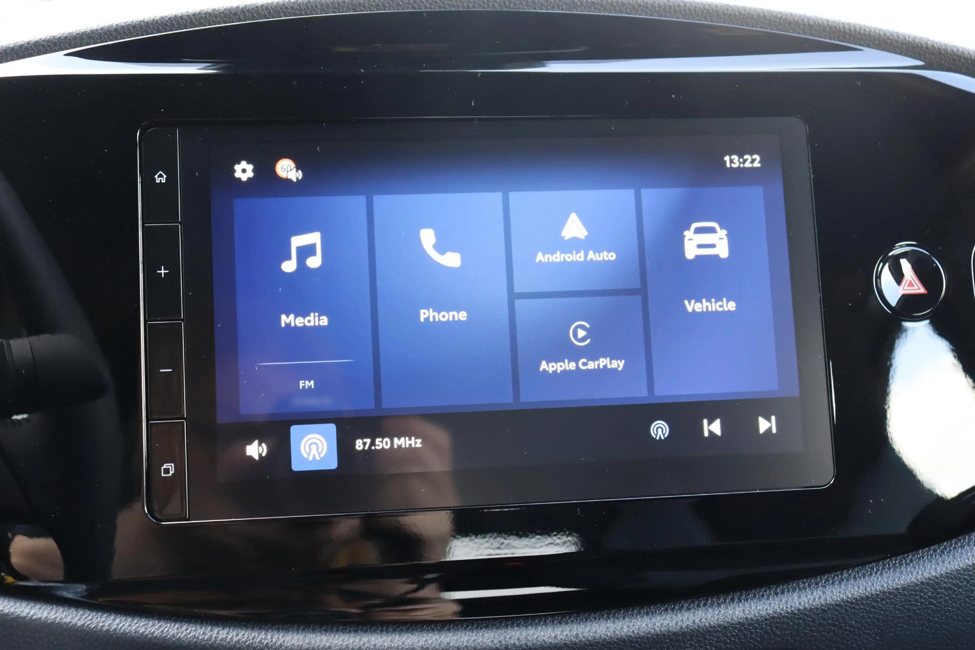 Toyota Aygo X Hybrid 115 play, Go Pack, Nieuw en snel leverbaar! — photo 13
