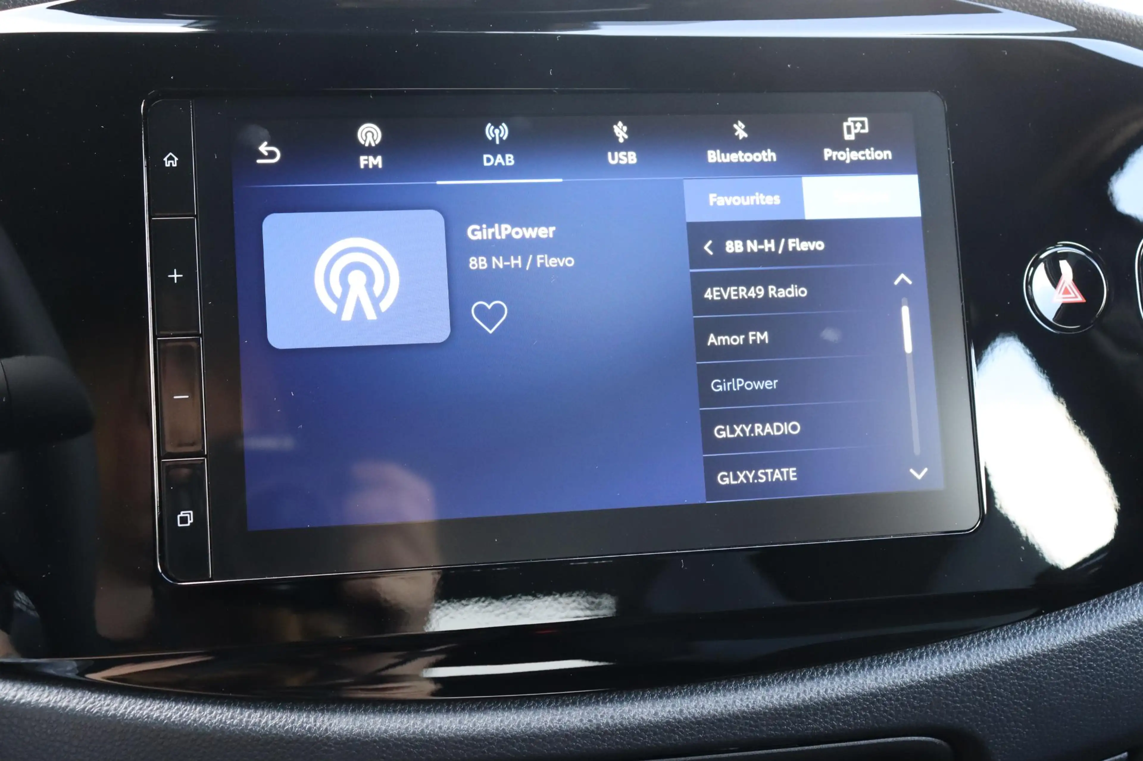 Toyota Aygo X Hybrid 115 play, Go Pack, Nieuw en snel leverbaar! — photo 14
