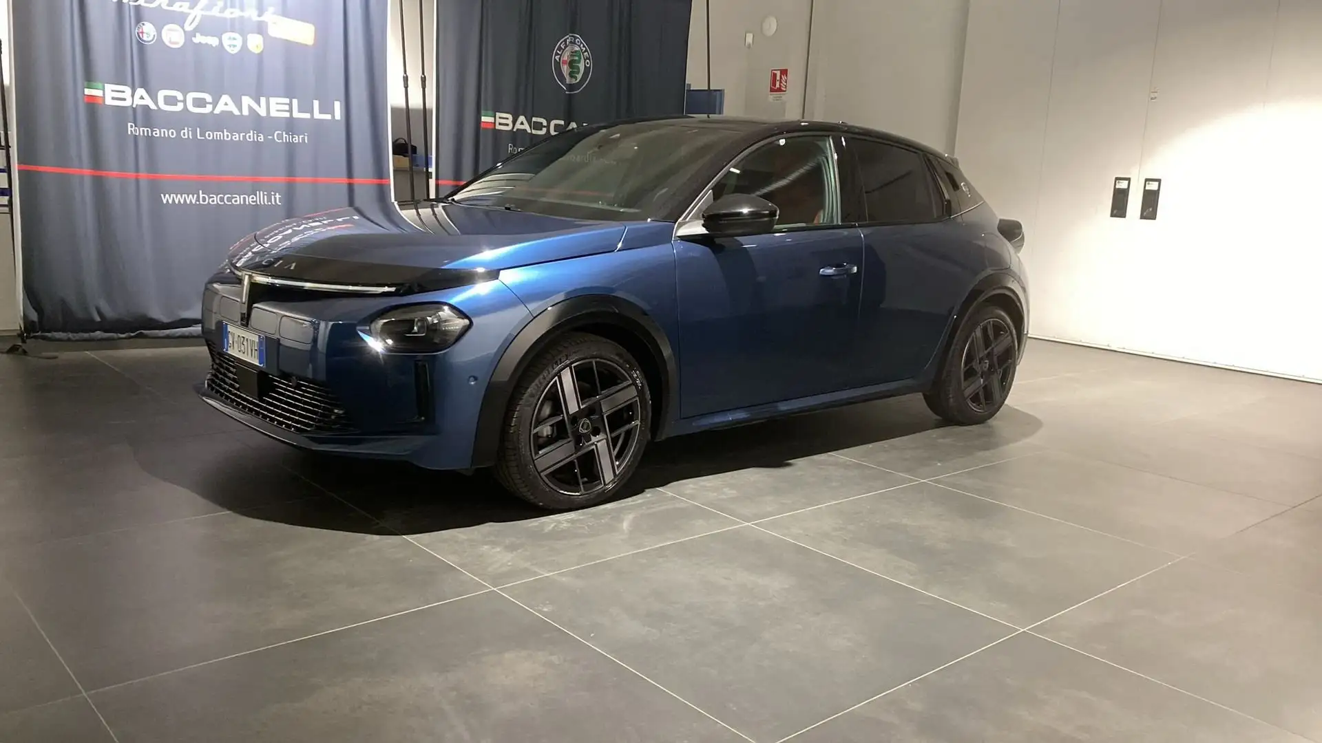 Lancia Ypsilon Ypsilon 51kWh LX Blu/Azzurro - 1