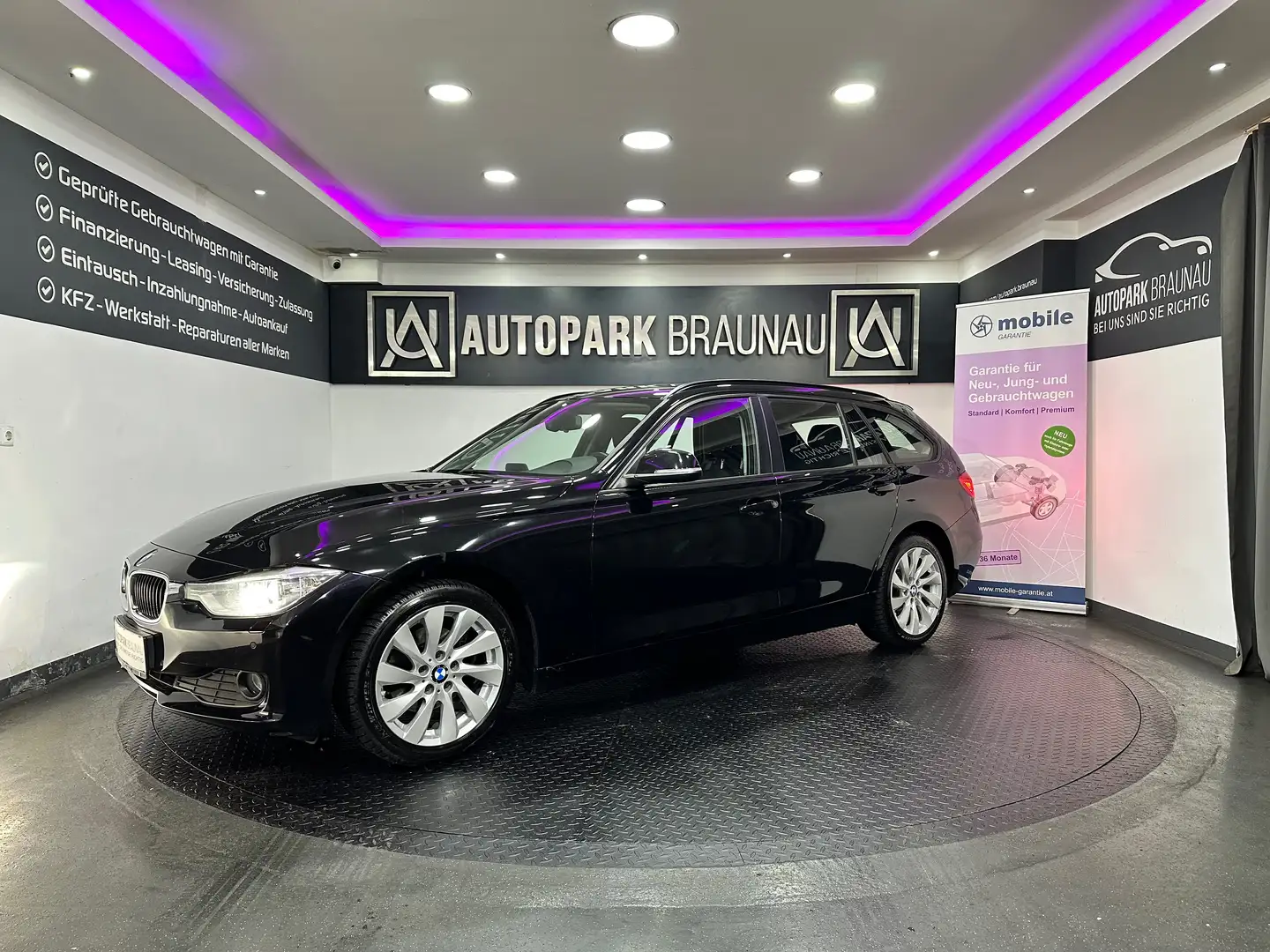 BMW 316 d Touring F31 *BI-XENON*NAVI* Zwart - 2